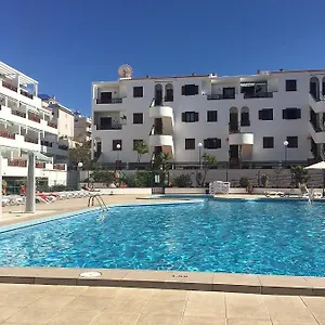 https://victoria-court-2-los-cristianos.tenerifehoteles.net